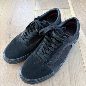 Vans Men's Classic Black Sneakers